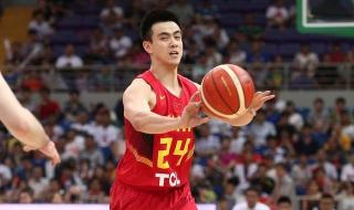 2012年男篮国家队名单